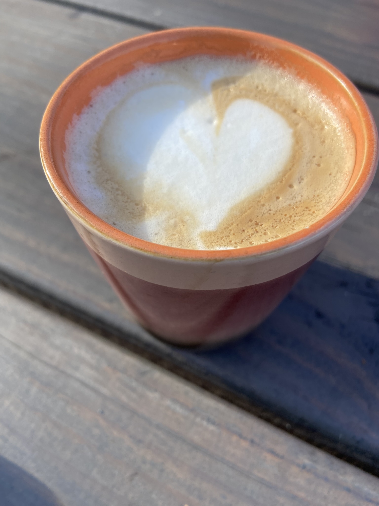 Koffie tijdens een ontspannen boottocht met Varen met Steven
